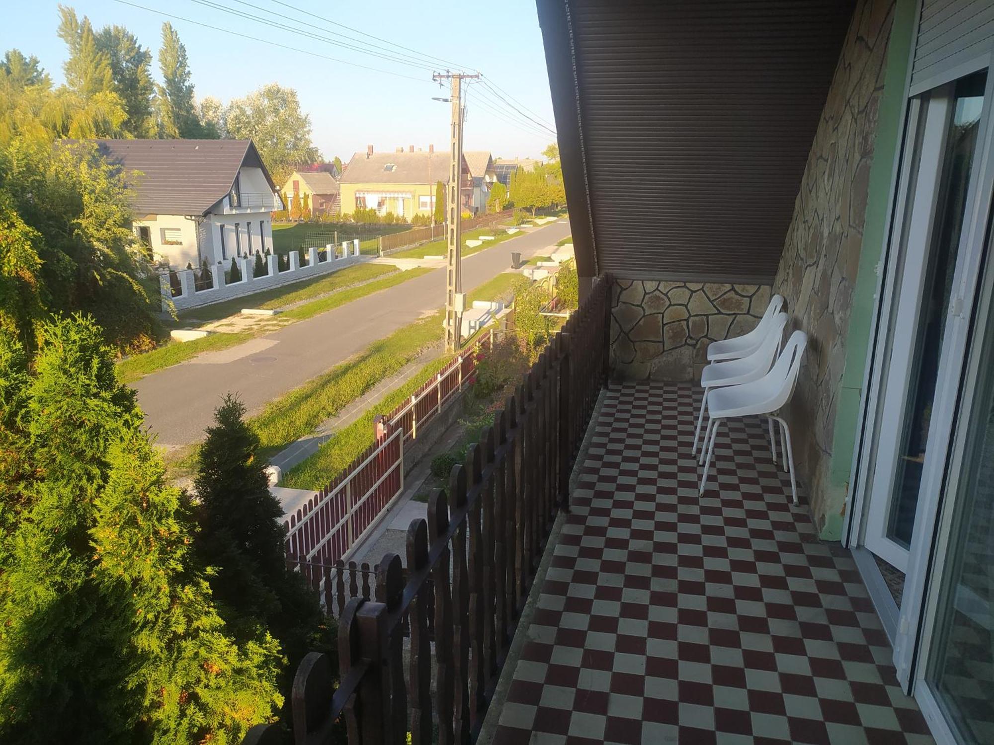 Etus Vendeghaz 2 Villa Balatonfenyves Exteriör bild